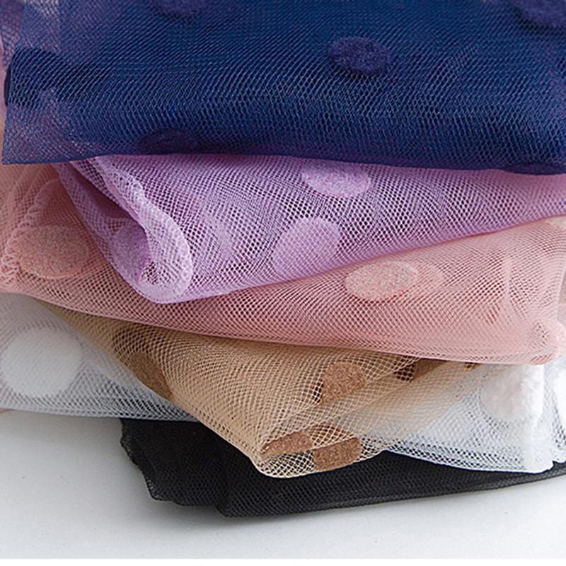 Изображение товара: Носки женские тюлевые в горошек, прозрачные ультратонкие длинные, корейский стиль, шифоновые Смешные, уличная одежда до колен