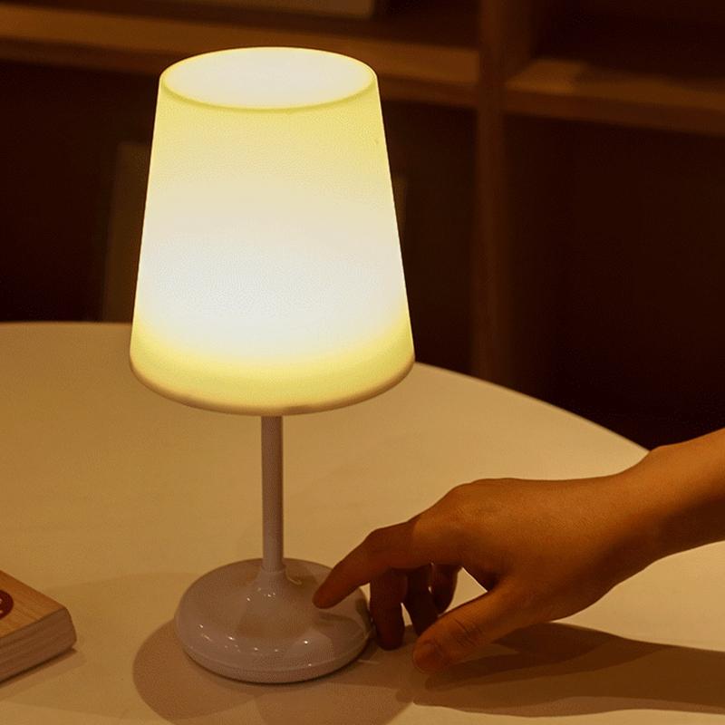 Изображение товара: Настольная лампа с датчиком нажатия, с регулируемой яркостью, светодиодсветильник Настольная лампа с USB-зарядным устройством, пульт дистанционного управления для офиса, спальни, семьи