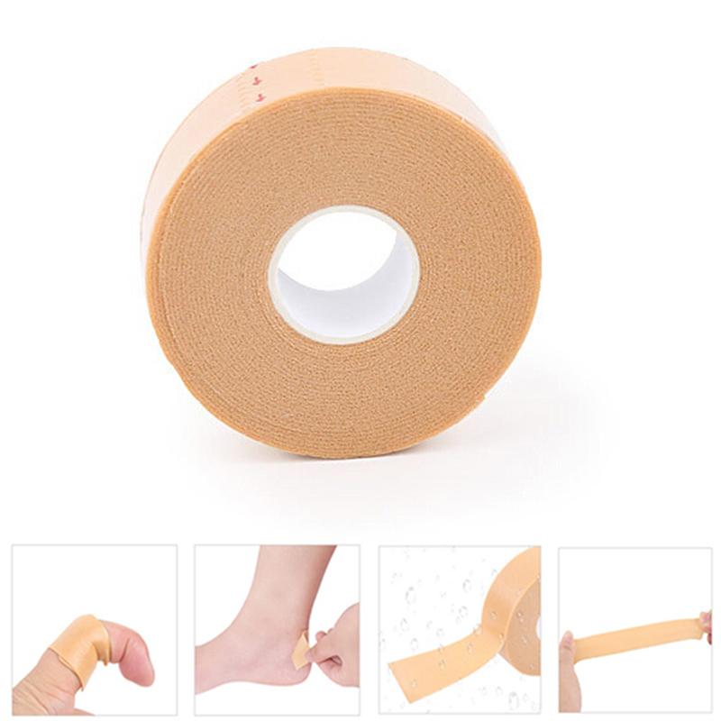 Изображение товара: 1Roll Anti-Wear Foam Cotton Heel Sticker Tape Patch Blister Plaster Waterproof First Aid Blister Pedicure Pad Foot Care Insole