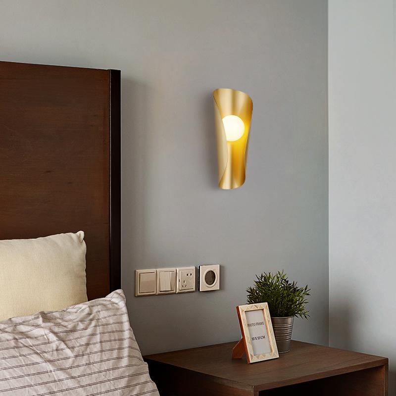 Изображение товара: Современная настенная лампа Jmzm в скандинавском стиле, роскошный настенный медный светодиодный светильник с художественным декором для гостиной, лестницы, лофта, спальни, светильник щение