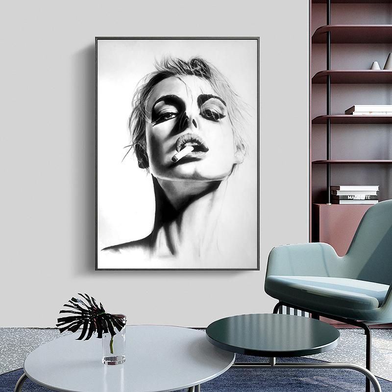 Изображение товара: Картина черно-белая на холсте с изображением курительницы, украшение для дома, картина (без рамы), портретный плакат