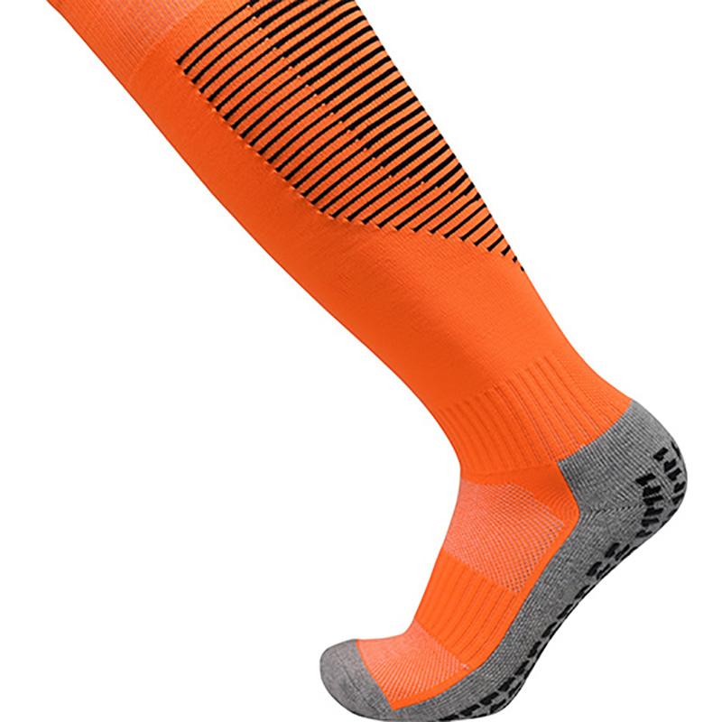 Изображение товара: Дышащие футбольные чулки, Нескользящие нейлоновые носки, впитывающие пот, тренировочные носки, длинные гольфы, футбольные носки
