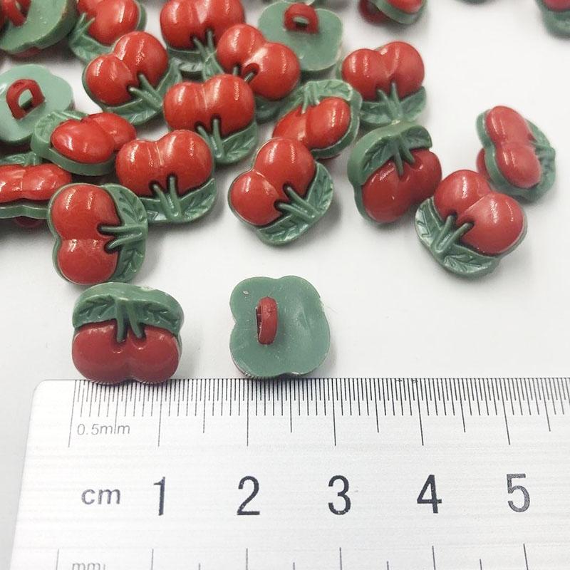 Изображение товара: 50 шт., красные пластиковые пуговицы швейные кнопки для рукоделия PT34