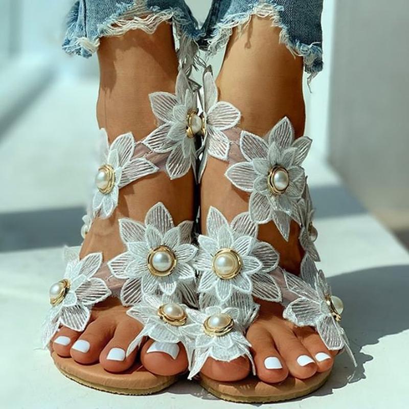 Изображение товара: Богемные сандалии, женская летняя обувь, модные повседневные сандалии на плоской подошве с цветочным жемчугом, пляжная обувь, сандалии
