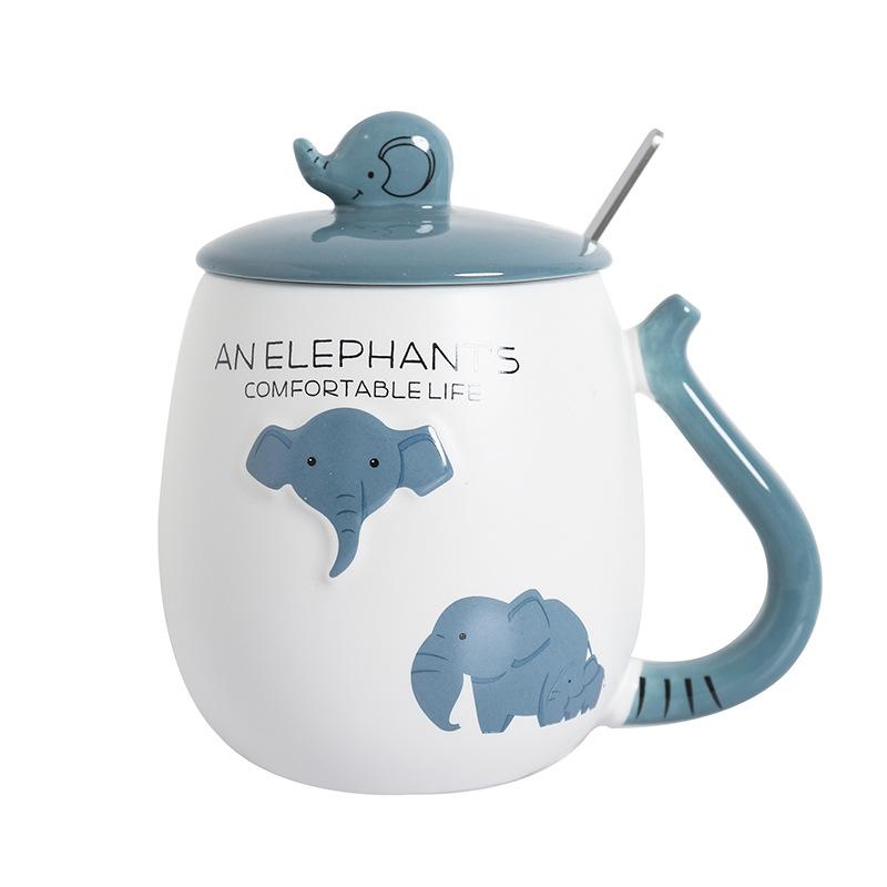 Изображение товара: Керамическая чашка с 3d-рельефом в виде синего слона, креативная кружка с крышкой и ложкой, подарок для студентов, стакан для кофе, молока, 1 комплект
