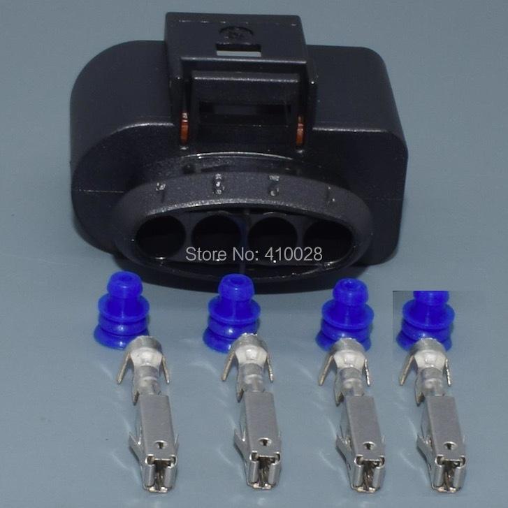 Изображение товара: Shhworldsea 4 Pin/способ катушки зажигания разъем с выводным проводником 8K0 973 724 для AUDI A3 A4 S3 Q5 Q7 R8 JettaPassat Skoda 3,0 T