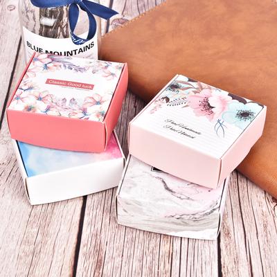 Изображение товара: 50 шт. коробка для конфет, бумажная коробка с цветочным принтом, Подарочная коробка для ювелирных изделий, свадебные сувениры, коробка для конфет, коробки для упаковки мыла