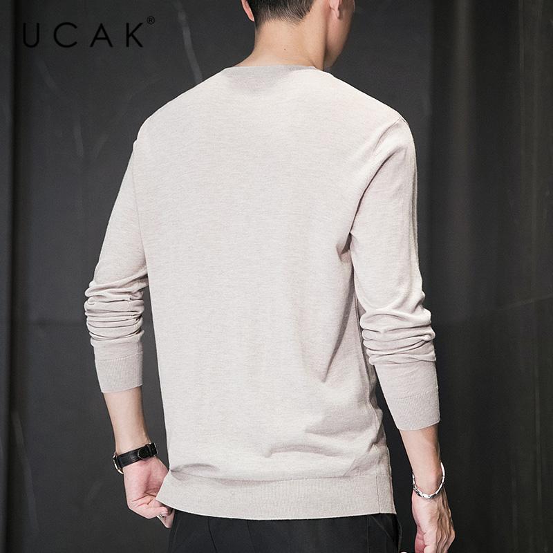 Изображение товара: Мужской трикотажный свитер UCAK, однотонный, с V-образным вырезом, уличная одежда, Повседневный пуловер с длинными рукавами, для осени, U1006