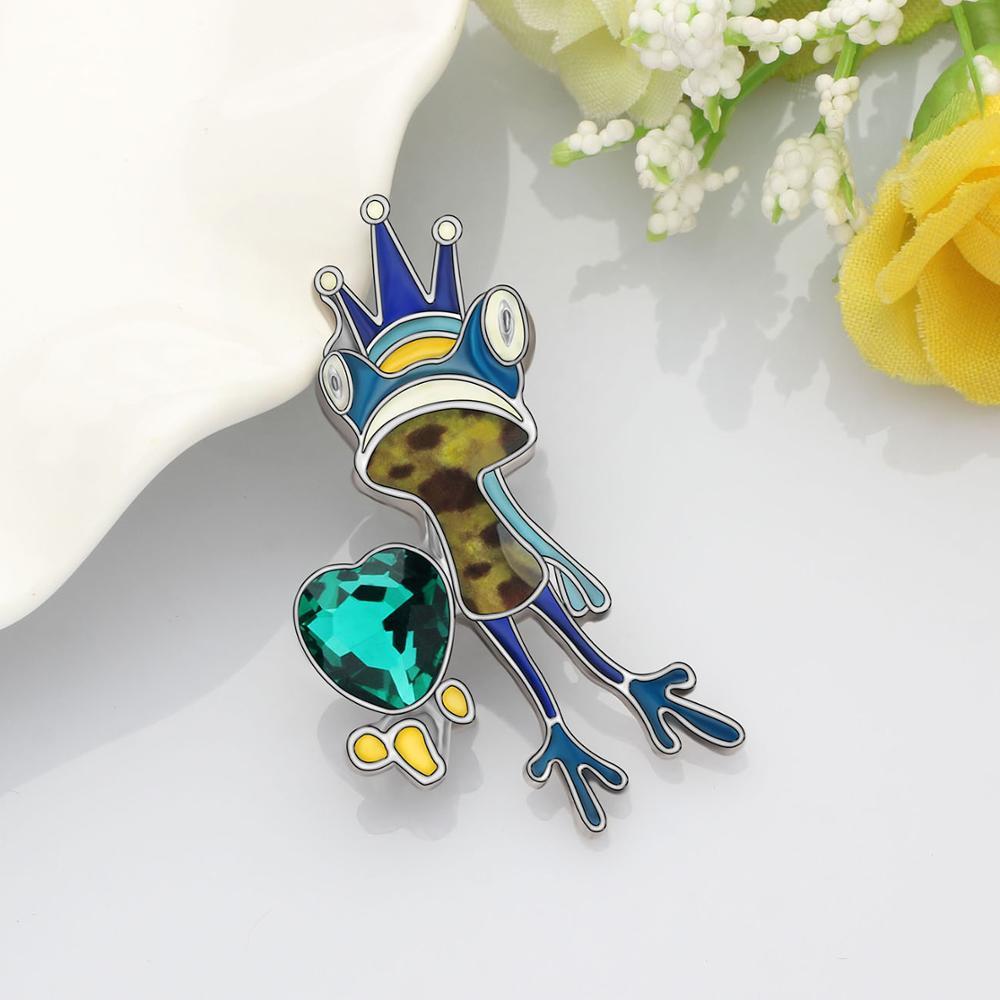 Изображение товара: WEVENI Enamel Alloy Rhinestone Heart Crown Frog Brooches Cute Animal Clothes Jewelry For Girls Lover Fashion Wedding Gift Charms