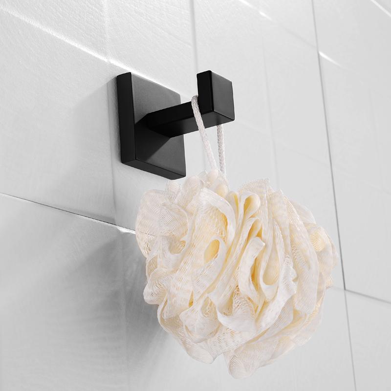 Изображение товара: Матовый черный набор оборудования для ванной комнаты, черный крючок для халата, одно полотенце, вешалка для полотенец, бумажный держатель, аксессуары для ванной комнаты