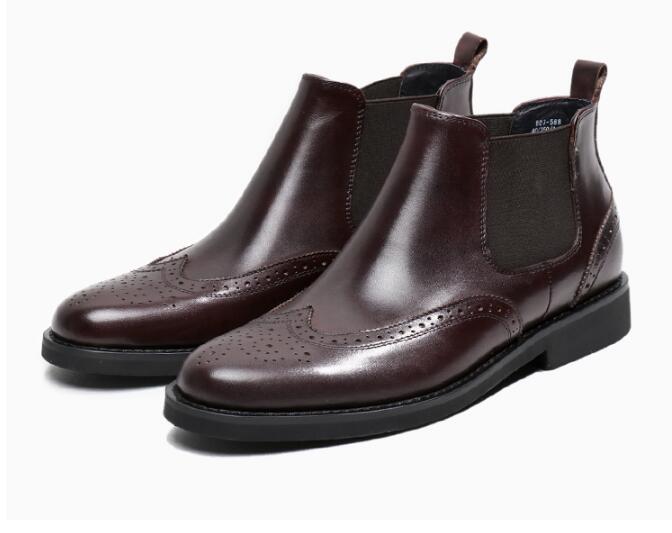Изображение товара: Мужские короткие ботинки из натуральной кожи, Черные ботильоны с перфорацией, обувь в английском стиле, обувь для формальных событий, для зимы