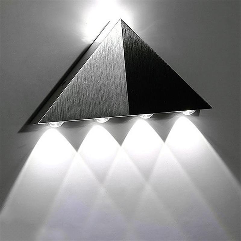 Изображение товара: Настенный светильник 5 Вт, светодиодный треугольный цветной светильник для коридора, бра, настенный светильник, украшение для дома, лестницы, спальни, ванной комнаты, светильник