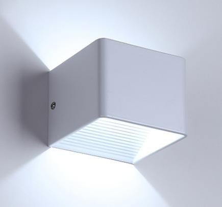 Изображение товара: Наружный светодиодный настенный светильник Современный Простой настенный светильник-бра для гостиницы коридор на водонепроницаемость наружных стен на открытом воздухе настенный светильник