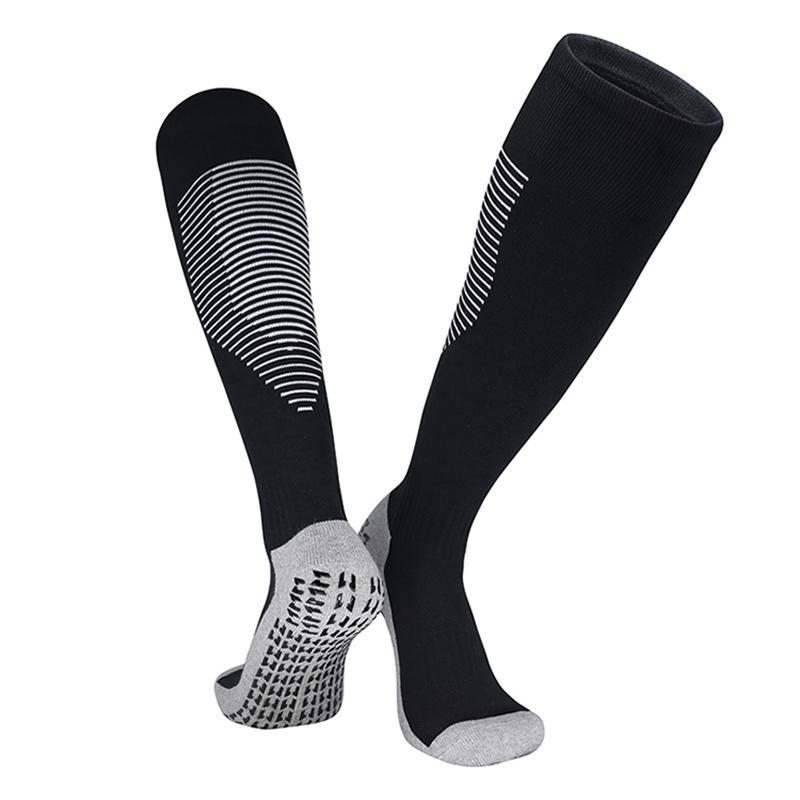 Изображение товара: Дышащие футбольные чулки, Нескользящие нейлоновые носки, впитывающие пот, тренировочные носки, длинные гольфы, футбольные носки