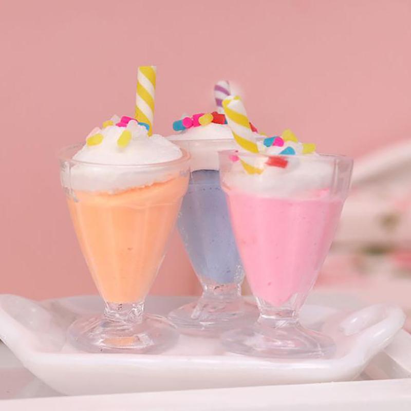 Изображение товара: Модель игрушечного мини кукла для еды, аксессуары для игрового домика, милая Миниатюрная игрушка для кукольного домика, 1 шт. чашки для напитков и мороженого