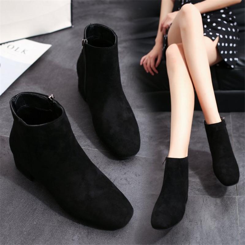 Изображение товара: Женские уличные ботинки на молнии, черные Нескользящие ботинки до щиколотки, повседневная обувь для прогулок на осень