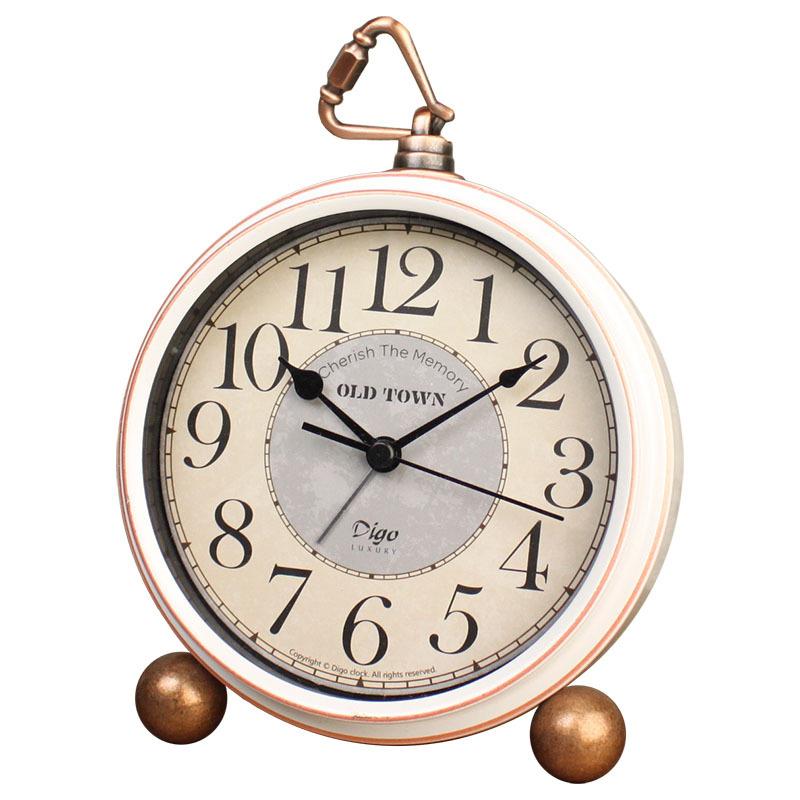 Изображение товара: Индивидуальные Ретро европейские пасторальные креативные часы для студентов настольные американские украшения для спальни и Кабинета маленькие часы-будильник LB92604