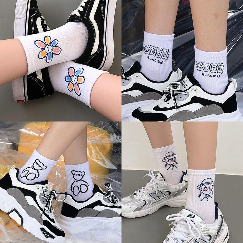 Изображение товара: Женские носки в Корейском стиле, белые длинные хлопковые носки с милым рисунком, забавные японские носки Harajuku kawaii с рисунком, Новинка