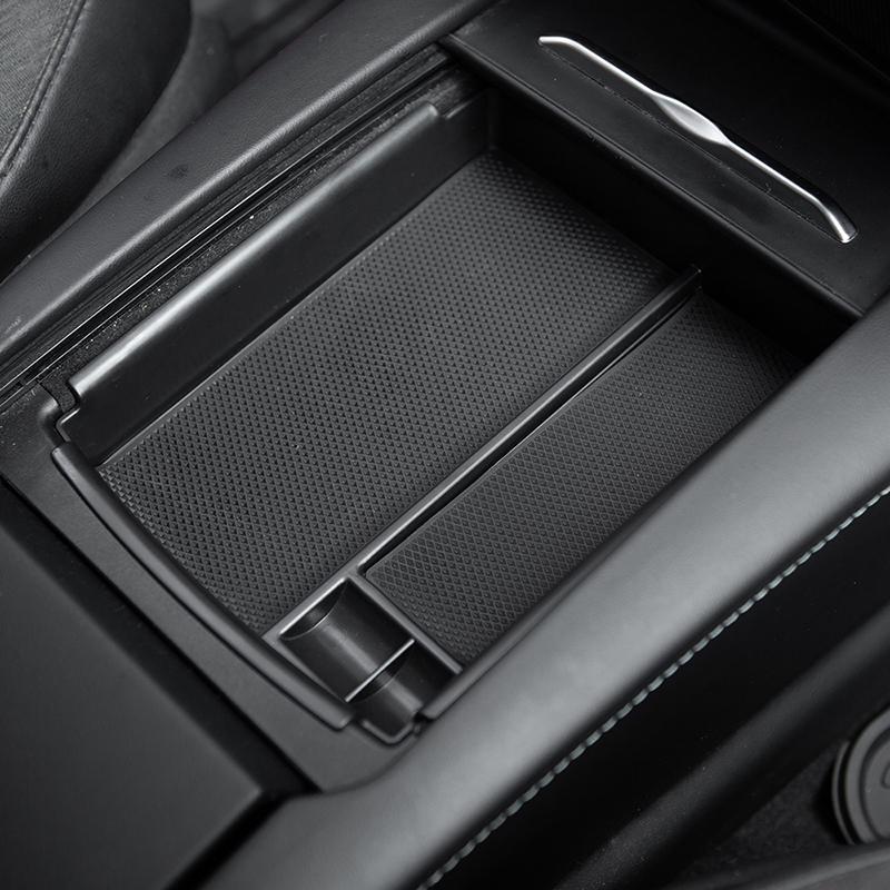 Изображение товара: 1 комплект новое беспроводное зарядное устройство для автомобильного телефона с USB-портом центральная консоль контейнер для хранения Быстрая Зарядка интерьер для Tesla Model S X