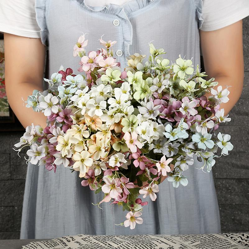Изображение товара: Искусственные цветы ромашки 33 см, 6 вилок, Шелковый цветок, свадебный букет, искусственные хризантемы, сельские маргаритки, ветка для осени, домашний декор