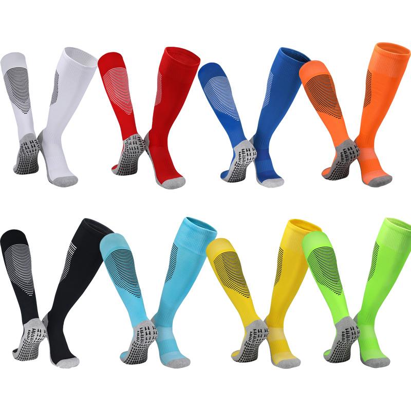 Изображение товара: 2020 новые нейлоновые футбольные носки с противоскользящей подошвой для дышащие тренировочные носки длинный носки без пятки выше колена футбольные носки