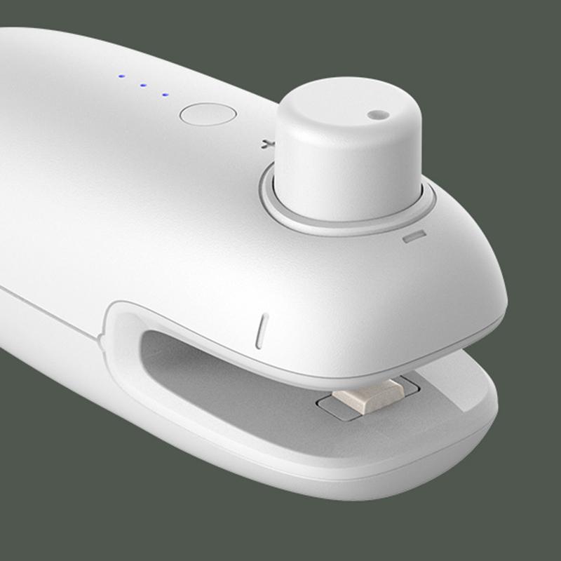 Изображение товара: Мини Портативный Ручной теплоизолятор, Usb зарядка, устройство для запечатывания нагревательных пластиковых пакетов, беспроводная ручная вакуумная машина для запечатывания пищевых продуктов