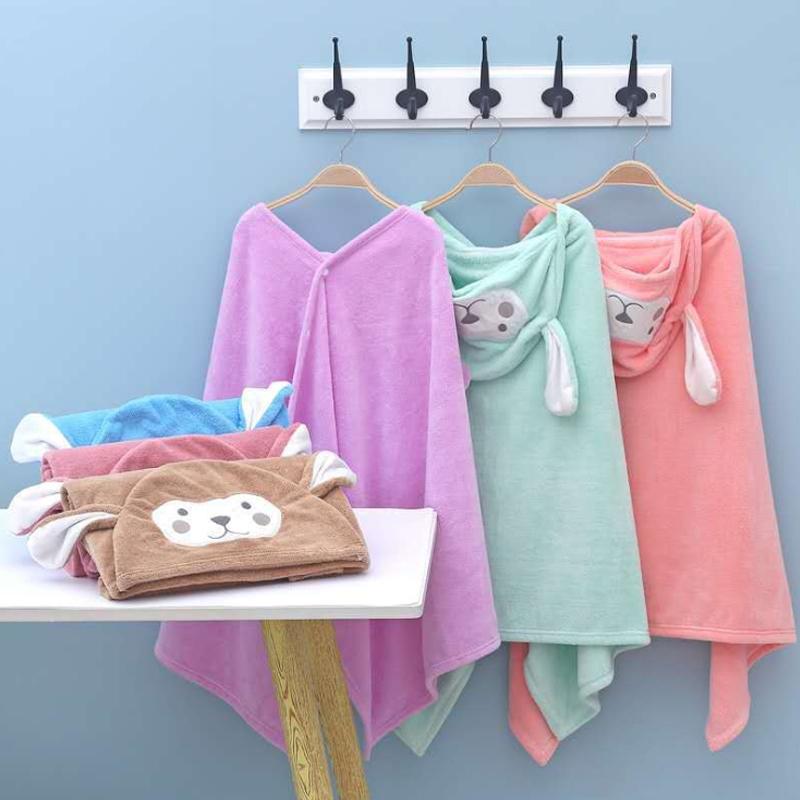 Изображение товара: Детский банный халат, пончо, банное полотенце, полотенце из кораллового флиса с капюшоном, полотенце для младенцев, s-одеяло, мультяшное полотенце с капюшоном для новорожденных, спа для младенцев