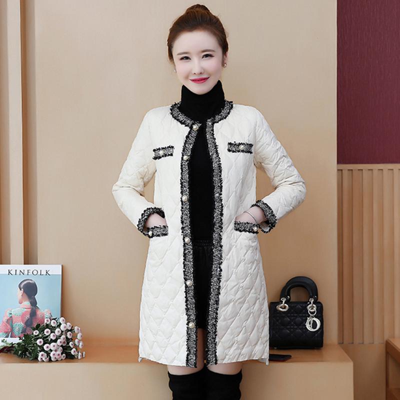Изображение товара: Женская куртка с круглым вырезом в Корейском стиле, однотонная черная и белая куртка-пуховик свободного кроя, длинная парка со стразами, 2020