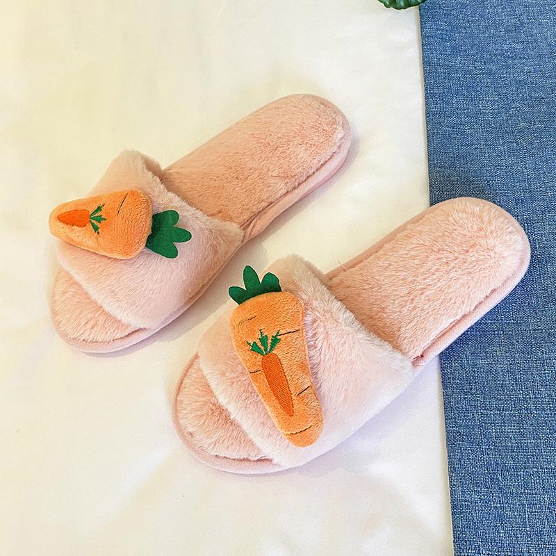 Изображение товара: Милая мультяшная плюшевая обувь в виде моркови, теплая зимняя Набивная игрушка для взрослых, мягкая кукла для детей, подарок на день рождения для девочек