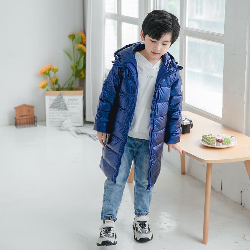 Изображение товара: Куртка-пуховик; Новинка 2020 года; Детская одежда для мальчиков и девочек; Теплая куртка средней длины в Корейском стиле на белом утином пуху для малышей