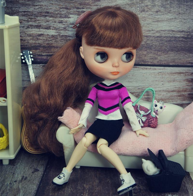 Изображение товара: Модный кукольный комплект одежды для куклы Blythe, фиолетовая футболка, топ, джинсовая юбка, платье для куклы Blyth, 1/6, куклы, аксессуары, игрушка
