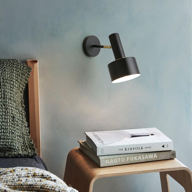Изображение товара: Скандинавская настенная лампа, спальня, прикроватная лампа, гостиная, настенный светильник, креативное искусство, простой роскошный декоративный настенный светильник для коридора, отеля