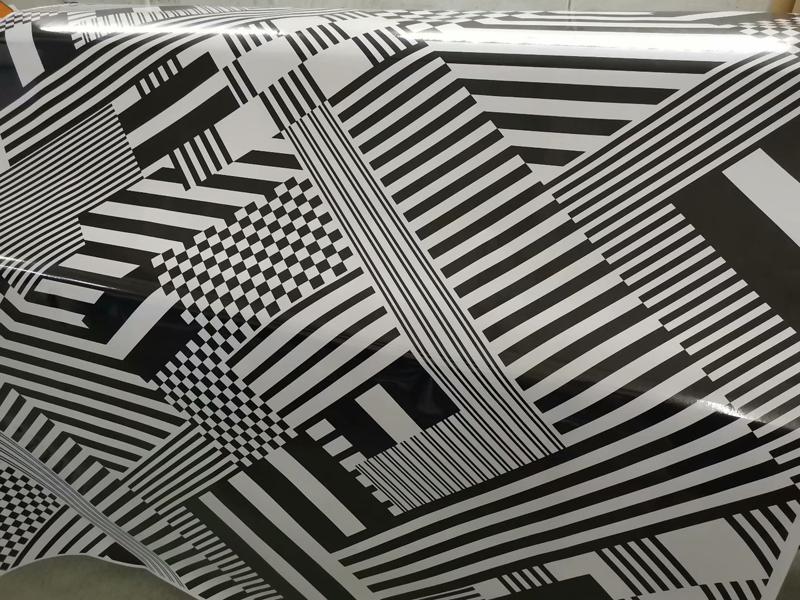 Изображение товара: Черно-белая камуфляжная виниловая пленка для автомобиля, самодельная клейкая наклейка, рулон спуска воздуха, пленка, Стайлинг автомобиля, наклейка, фольга
