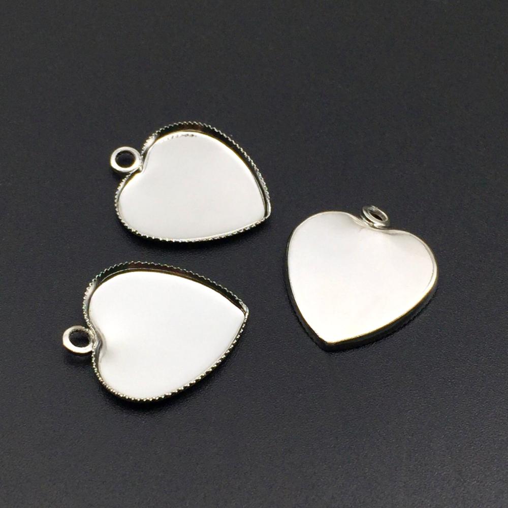 Изображение товара: 10 шт. 16 мм Серебристая белая пластина кабошон основа ожерелье подвеска в форме сердца Фотоэлементы