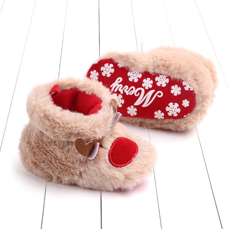 Изображение товара: Рождественская обувь для малышей 0-24 м, теплая плюшевая обувь для детской кроватки с мультяшным оленем для новорожденных, милый подарок на Рождество для маленьких девочек и мальчиков