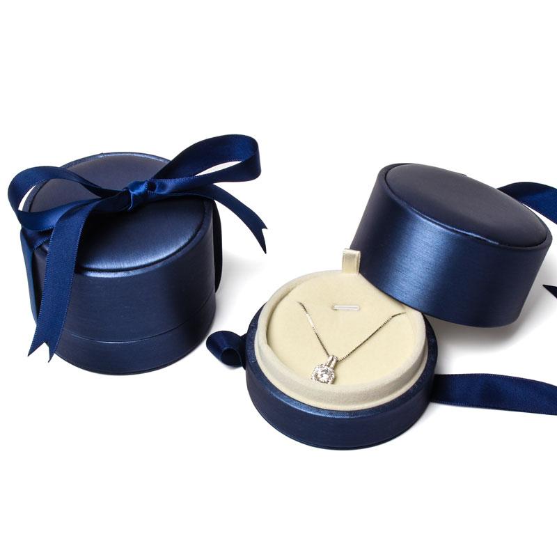 Изображение товара: Новое темно-синее кольцо из искусственной кожи с бантиком для хранения ювелирных изделий, Подарочная коробка для женщин, ювелирные изделия, свадебная Юбилейная витрина