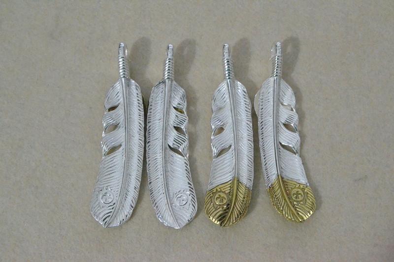 Изображение товара: Подвеска Takahashi Kagura Goro из стерлингового серебра ручной работы с белым пером, креативное ожерелье, аксессуары для мужчин и женщин
