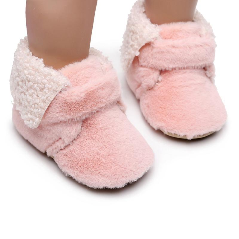 Изображение товара: Повседневная обувь с манжетами для девочек; Зимняя Детская короткая плюшевая хлопковая обувь; Мягкие ботинки с манжетами для маленьких мальчиков и девочек; Обувь для малышей