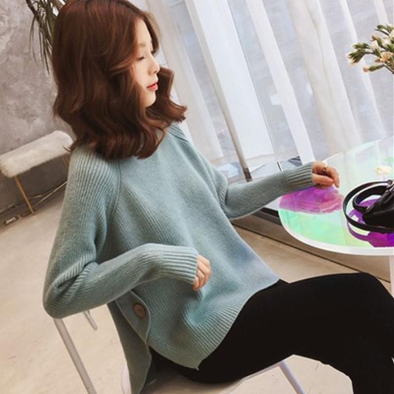Изображение товара: Женский трикотажный свитер-водолазка, универсальный свободный свитер в рубчик с длинным рукавом и разрезом, модель A219 в Корейском стиле на осень и зиму, 2020