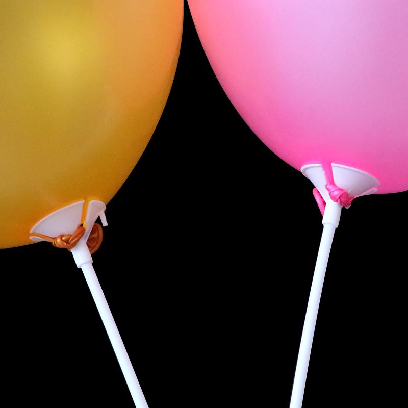 Изображение товара: Латексные шарики 100 шт./лот 40 см, белые держатели из ПВХ для шариков, палочки с чашкой, аксессуары для украшения вечерние
