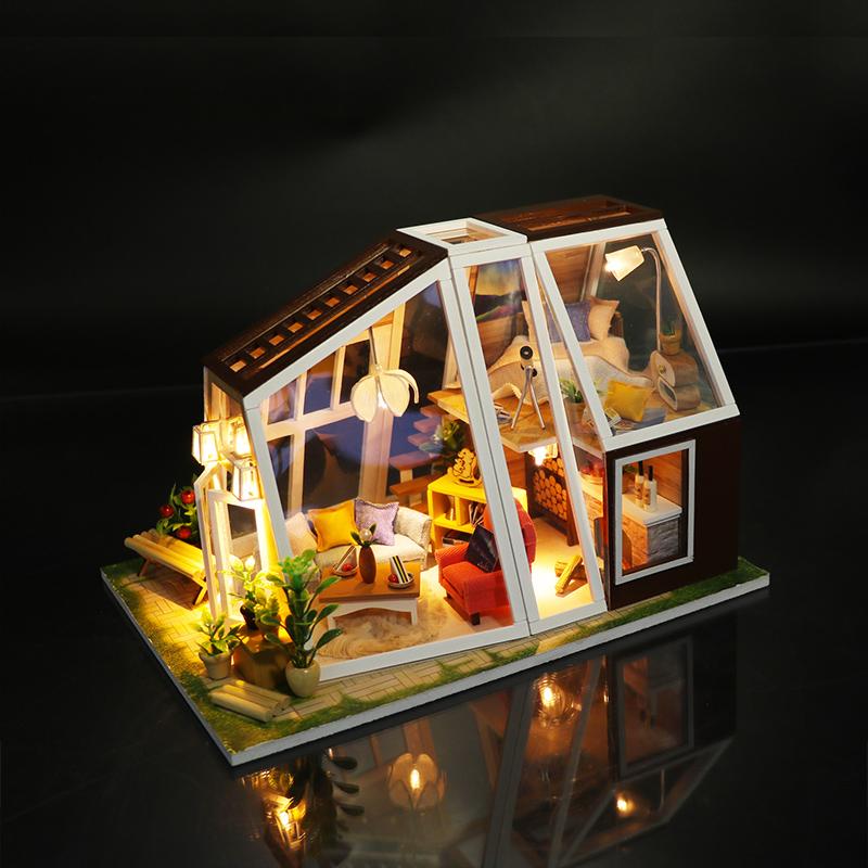 Изображение товара: Новый креативный кукольный домик Аврора студия 3D модель Кукольный домик мини деревянные аксессуары кукольный домик для детей подарок на Рождество