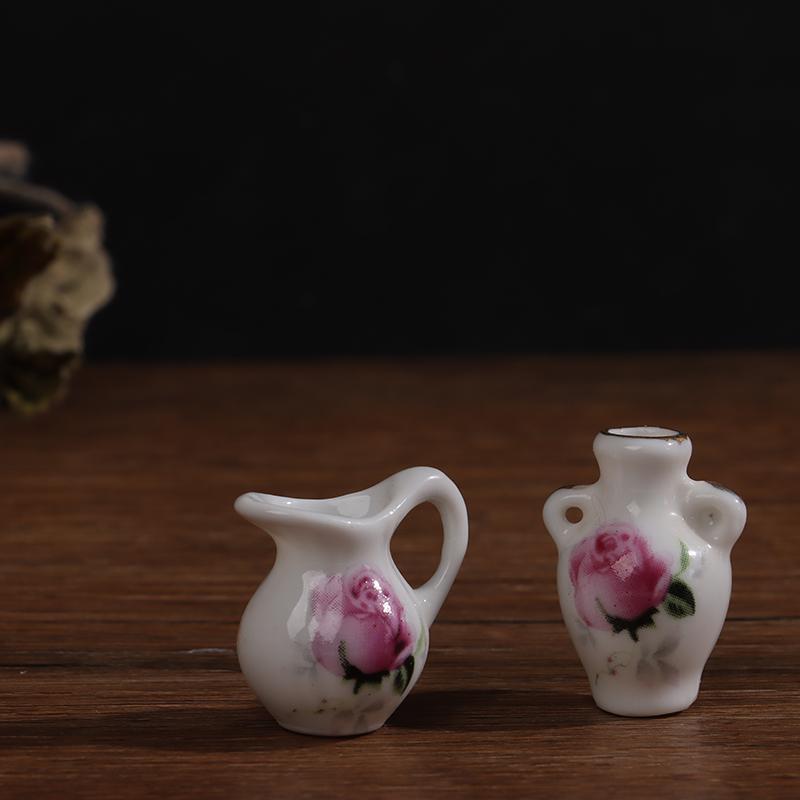 Изображение товара: 1 шт. красный и белый цветочный узор Мини Керамические вазы различной формы пластины кукольный домик Миниатюрные аксессуары