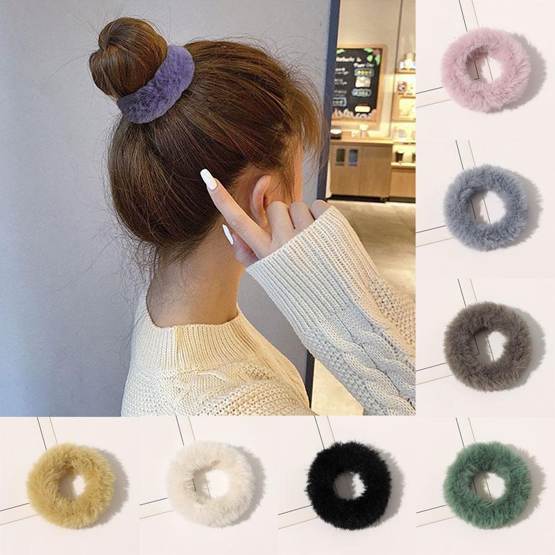 Изображение товара: Резинки для волос из искусственного меха, бесшовные, ярких цветов, 2020, плюшевая повязка для волос шнурок, аксессуары для волос