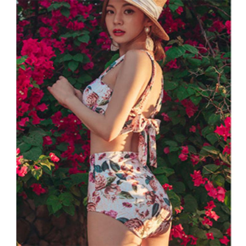Изображение товара: Новинка 2021, корейский купальник, Женский сетчатый красный цветочный маленький собранный и облегающий купальник-бикини со стальной поддержкой