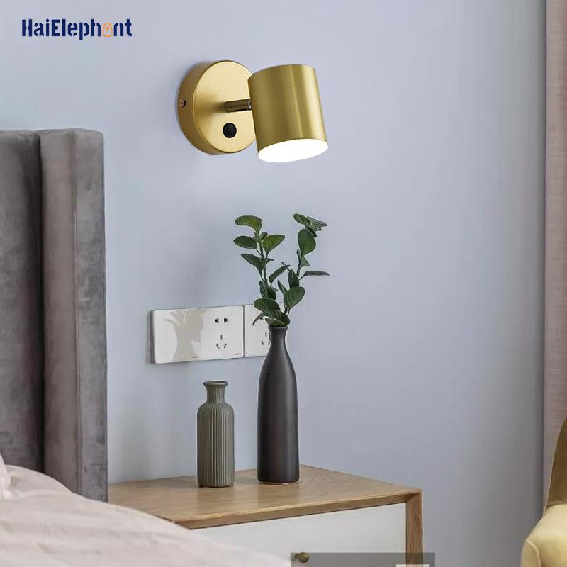 Изображение товара: Современные светодиодные настенные лампы для гостиной, спальни, прикроватная тумбочка, золотистые, черные железные комнатные светильники с кнопочным переключателем