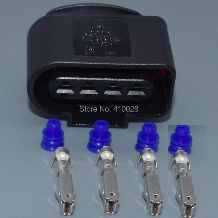 Изображение товара: Shhworldsea 4 Pin/способ катушки зажигания разъем с выводным проводником 8K0 973 724 для AUDI A3 A4 S3 Q5 Q7 R8 JettaPassat Skoda 3,0 T