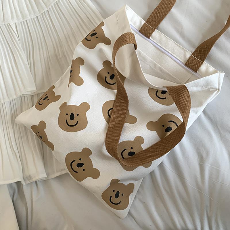 Изображение товара: Новая Холщовая Сумка через плечо HAWSON для женщин, белые женские сумки с мультяшным медведем, тканевые сумки для покупок, женская сумка-тоут, пляжная сумка для магазина