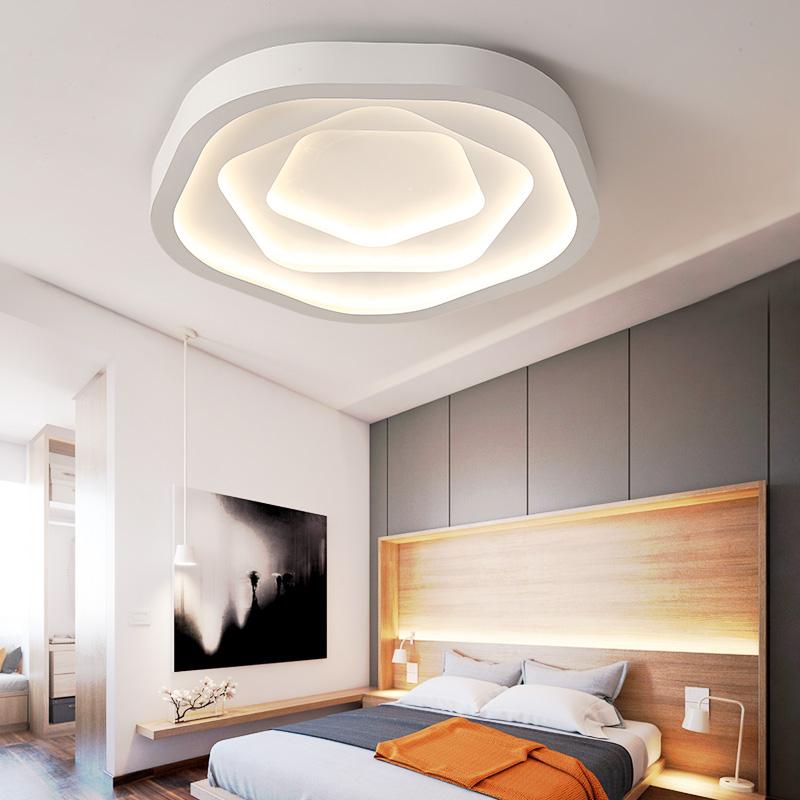 Изображение товара: Скандинавская лампа для спальни, простая современная потолочная лампа, светодиодная лампа для гостиной, креативная личность, лампа для основной теплой кабинета, детской комнаты