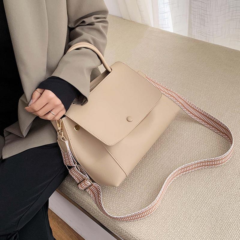 Изображение товара: Модная повседневная сумка-тоут, кожаные сумки через плечо для женщин 2021, Вместительная женская сумка через плечо, высококачественные элегантные сумки