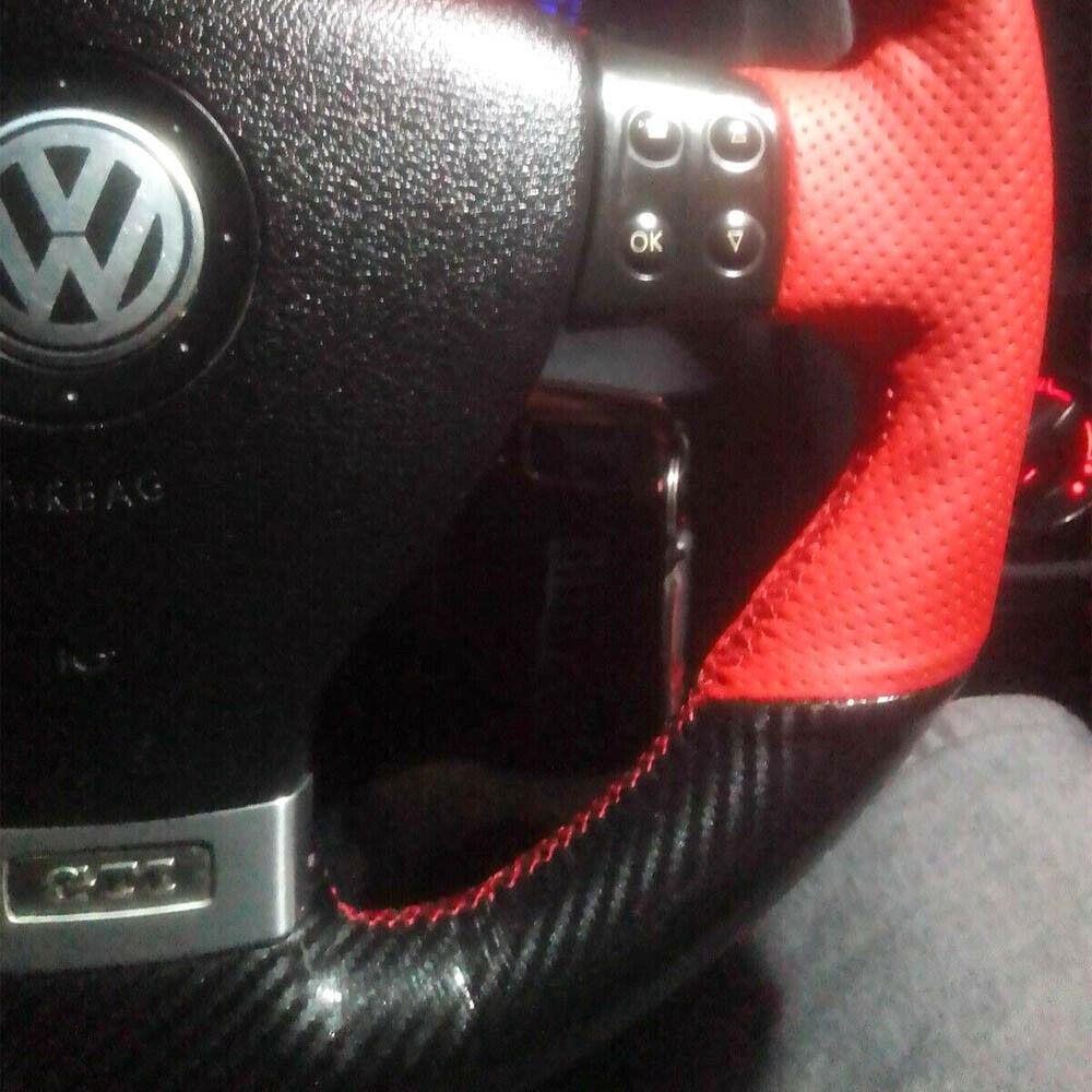 Изображение товара: Чехол для руля из углеродного волокна и кожи для VW Golf 5 GT